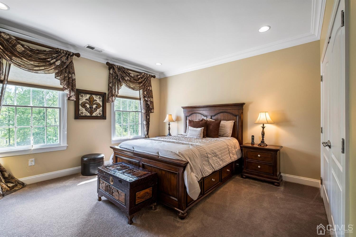 12 Horseshoe Court Monroe Township, NJ 08831 - Photo 21 of 81