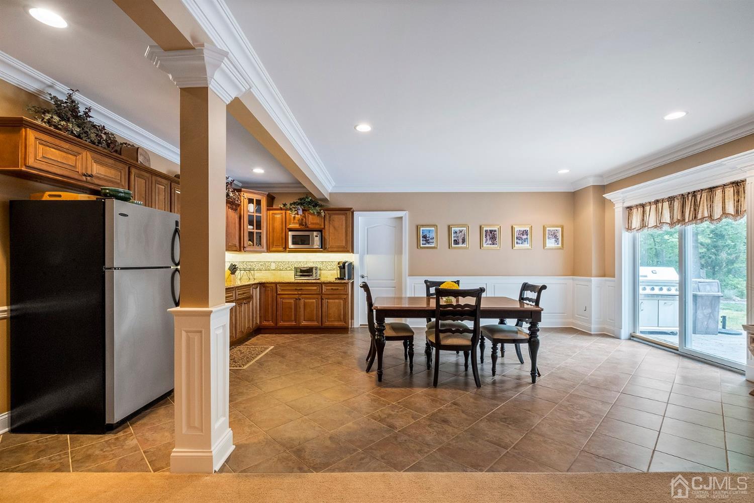 12 Horseshoe Court Monroe Township, NJ 08831 - Photo 26 of 81