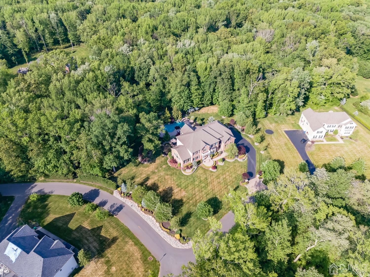 12 Horseshoe Court Monroe Township, NJ 08831 - Photo 37 of 81