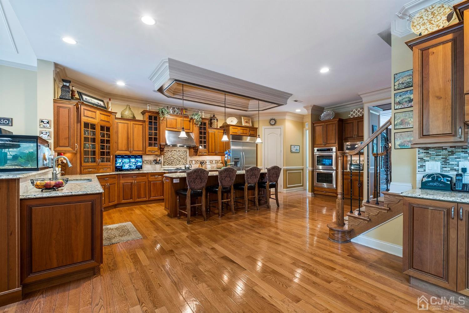 12 Horseshoe Court Monroe Township, NJ 08831 - Photo 10 of 81