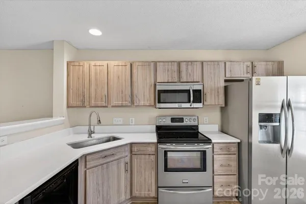 $285,000 | 17035 Turning Stick Court, Charlotte, NC 28213