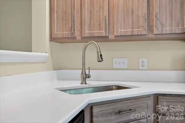 $285,000 | 17035 Turning Stick Court, Charlotte, NC 28213