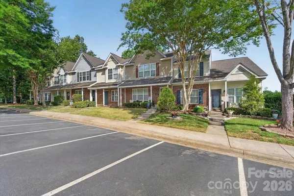 $285,000 | 17035 Turning Stick Court, Charlotte, NC 28213
