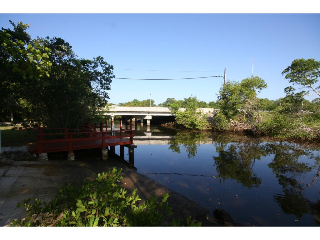921 Manatee Road Naples, FL 34114 - Photo 14 of 17 GULFACCESS BOAT RAMP