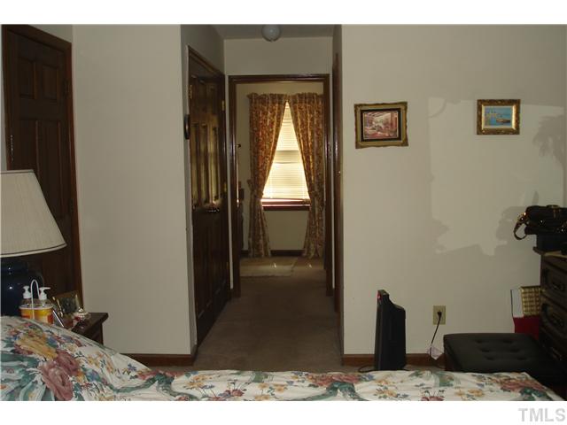 6240 Lookout Loop Raleigh, NC 27612 - Photo 15 of 19 a view of entryway
