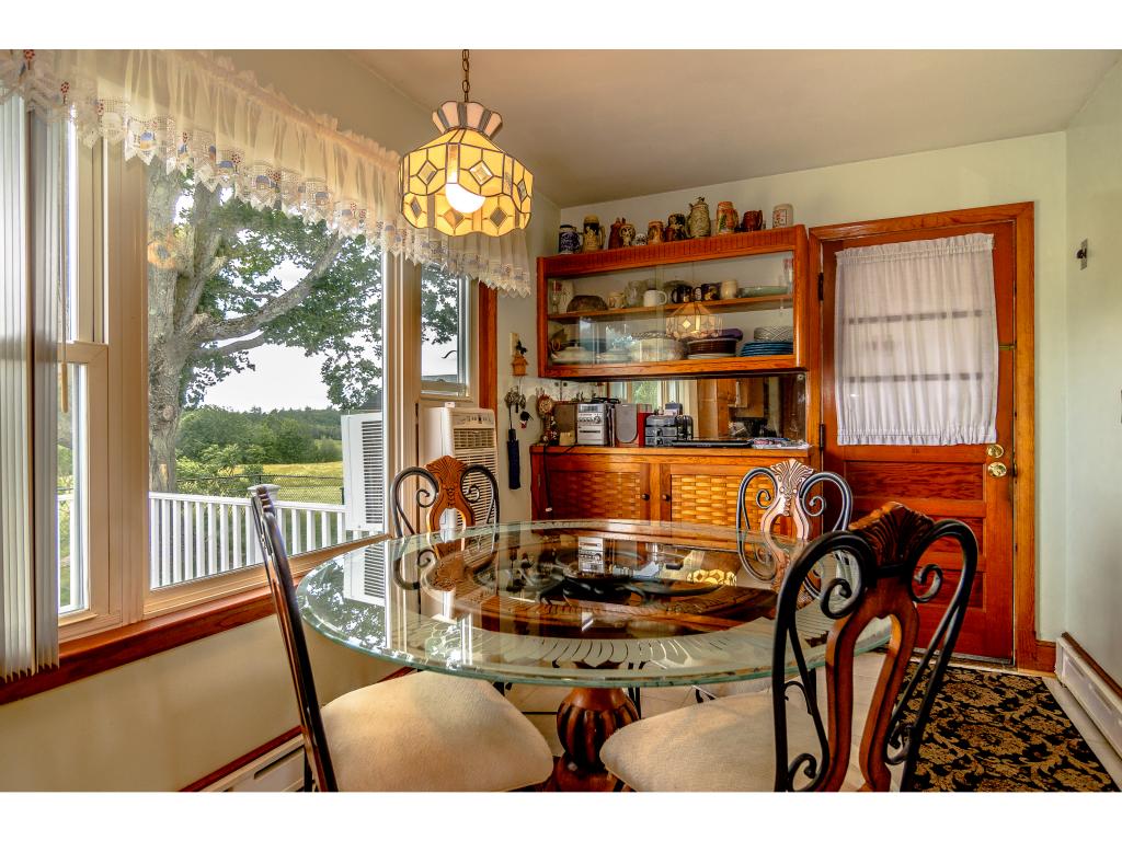 133 Rochester Hill Road Rochester, NH 03867 - Photo 4 of 20