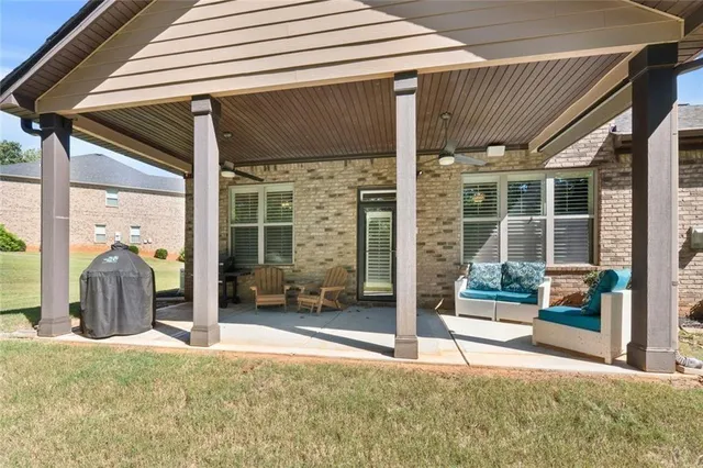 $489,900 | 2200 Golden Eagle Drive, Locust Grove, GA 30248