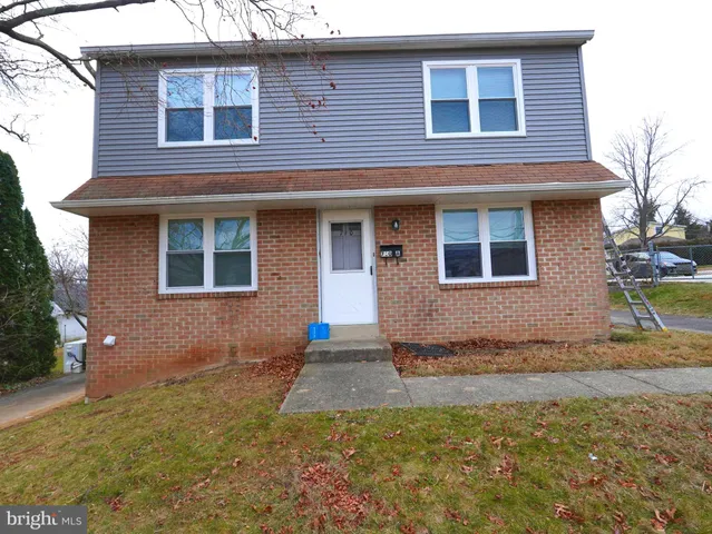 $2,500 | 710 North York Road, Willow Grove, PA 19090