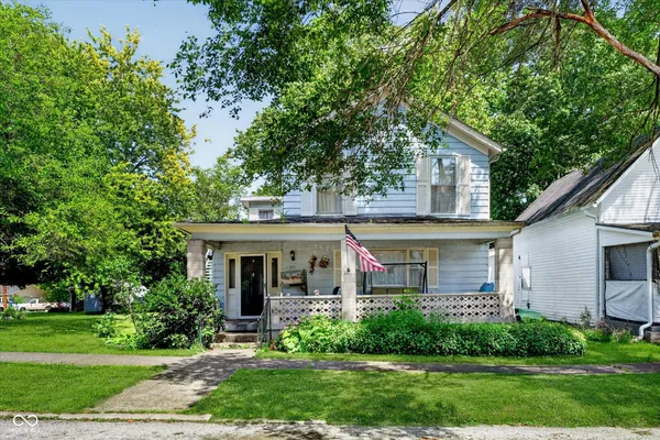 $175,000 | 211 South Washington Street, Knightstown, IN 46148