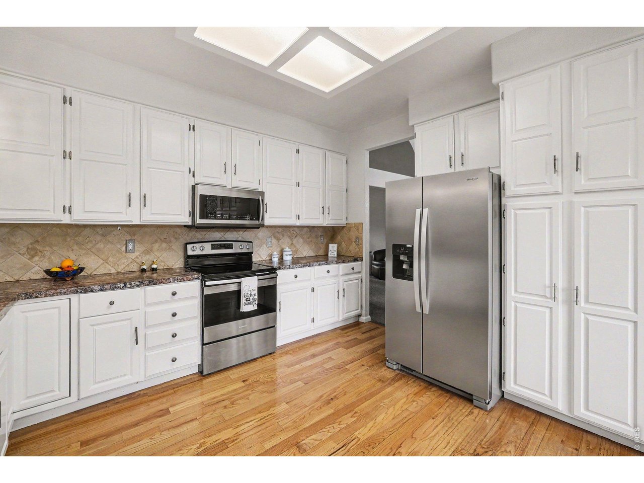 2824 Antelope Road Fort Collins, CO 80525 - Photo 6 of 32 Tons of cabinet space & natural light