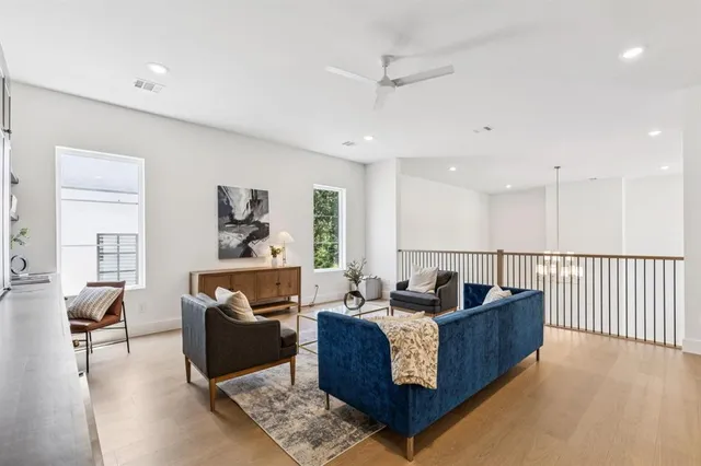 $2,149,900 | 6402 Kenwood Avenue, Dallas, TX 75214