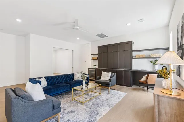 $2,149,900 | 6402 Kenwood Avenue, Dallas, TX 75214