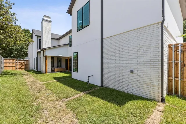 $2,149,900 | 6402 Kenwood Avenue, Dallas, TX 75214