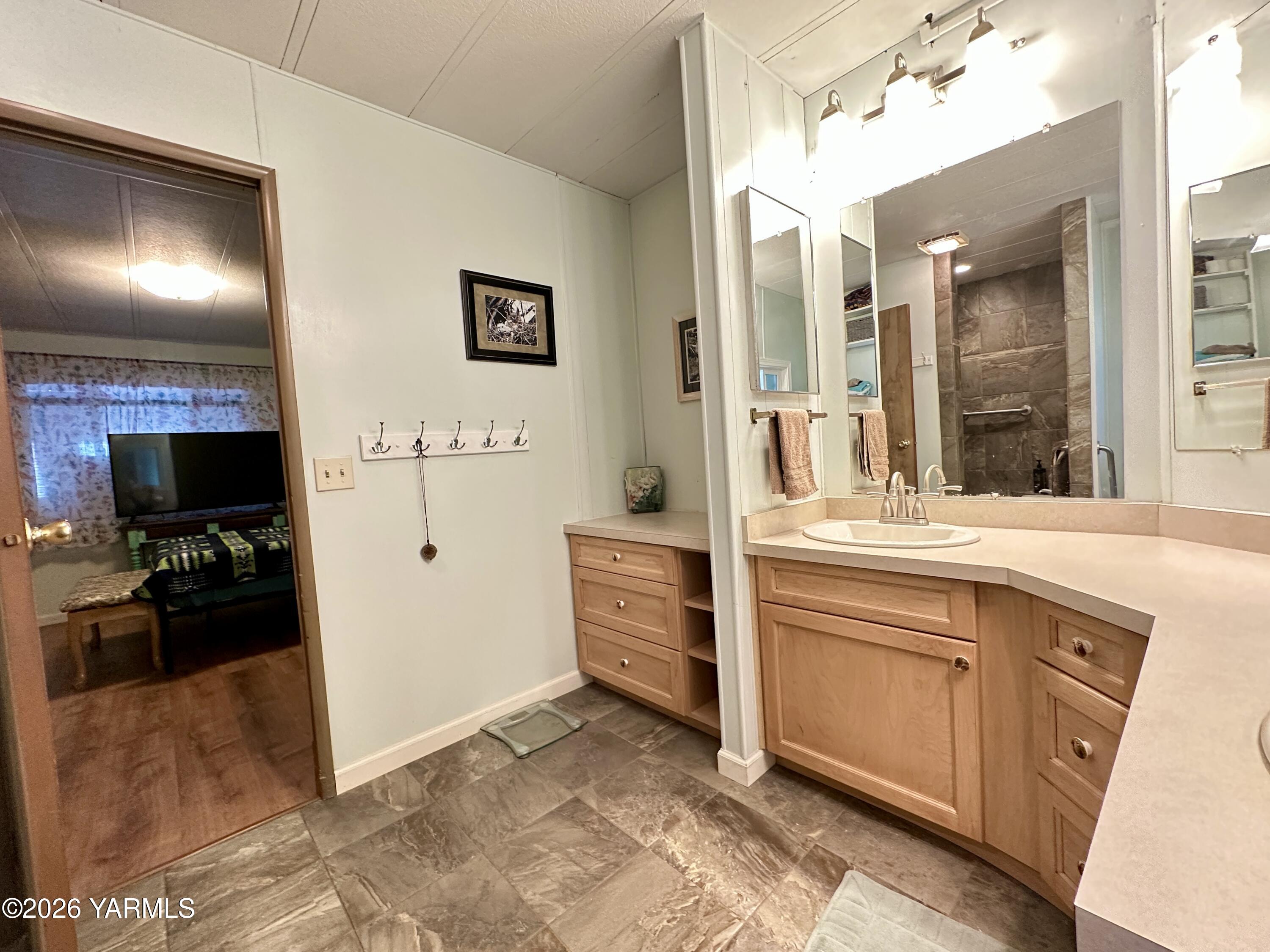 3701 Gun Club Road, Unit 34 Yakima, WA 98901 - Photo 15 of 22 IMG_3863