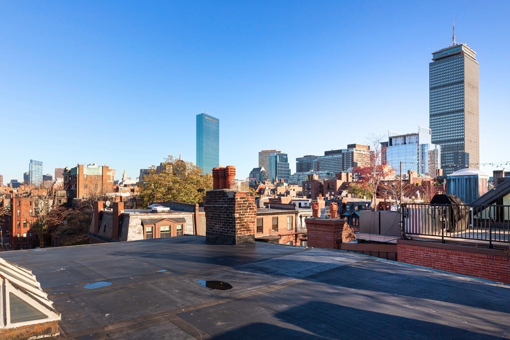 11 Hereford Street Boston, MA 02115 - Photo 13 of 16