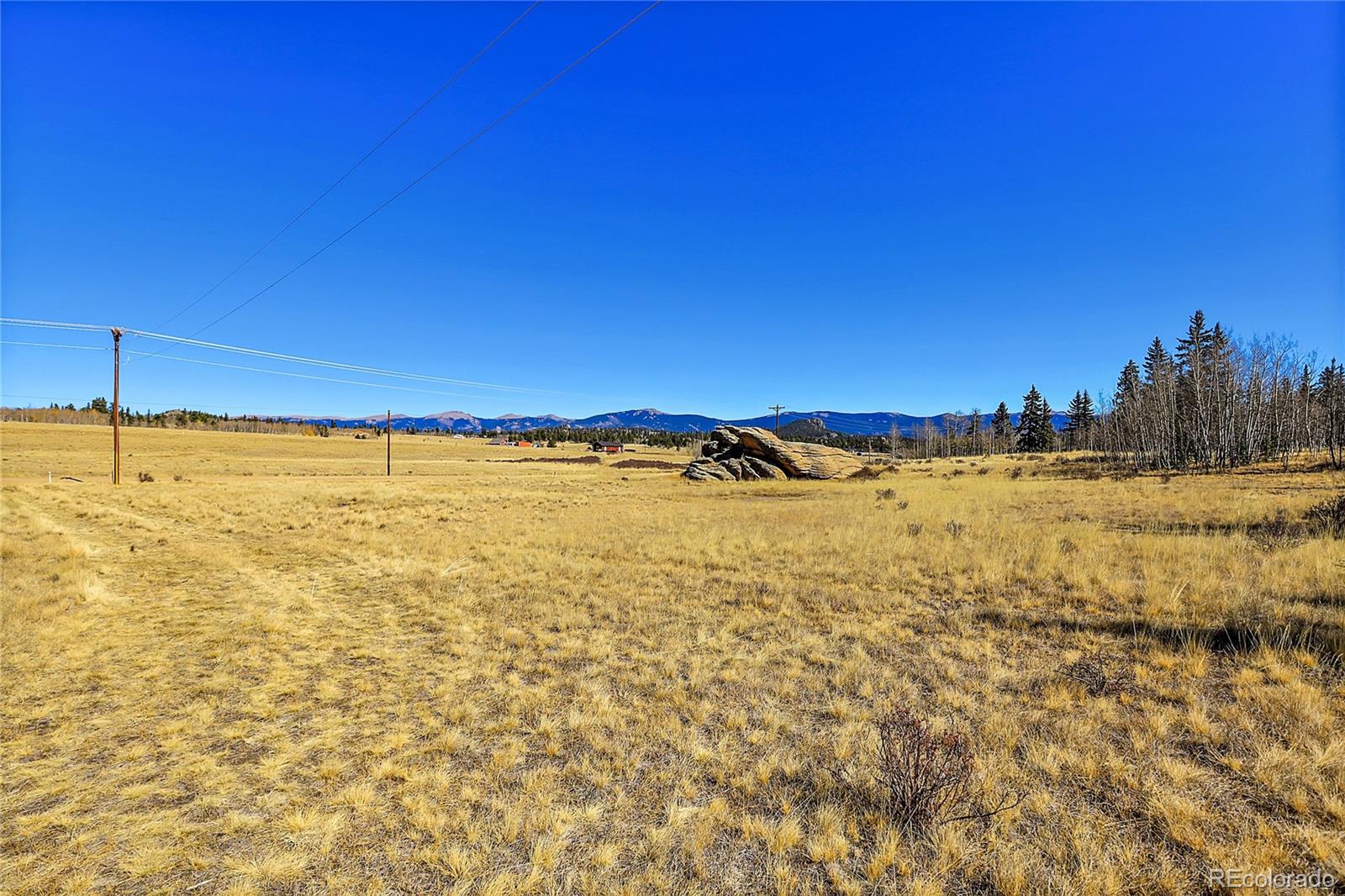 778 Chief Trail Como, CO 80456 - Photo 22 of 50 a view of an ocean