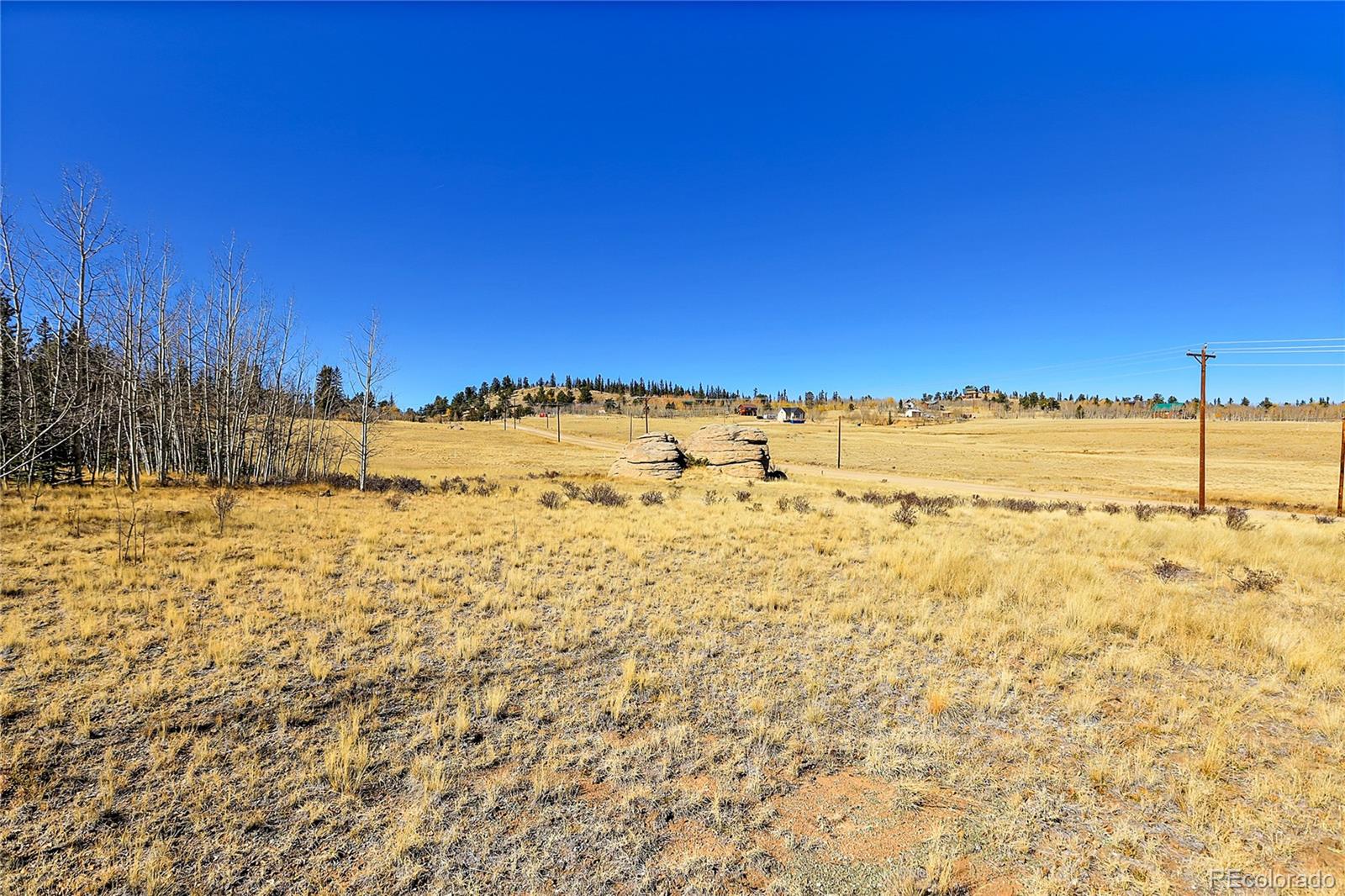 778 Chief Trail Como, CO 80456 - Photo 31 of 50 a view of an ocean