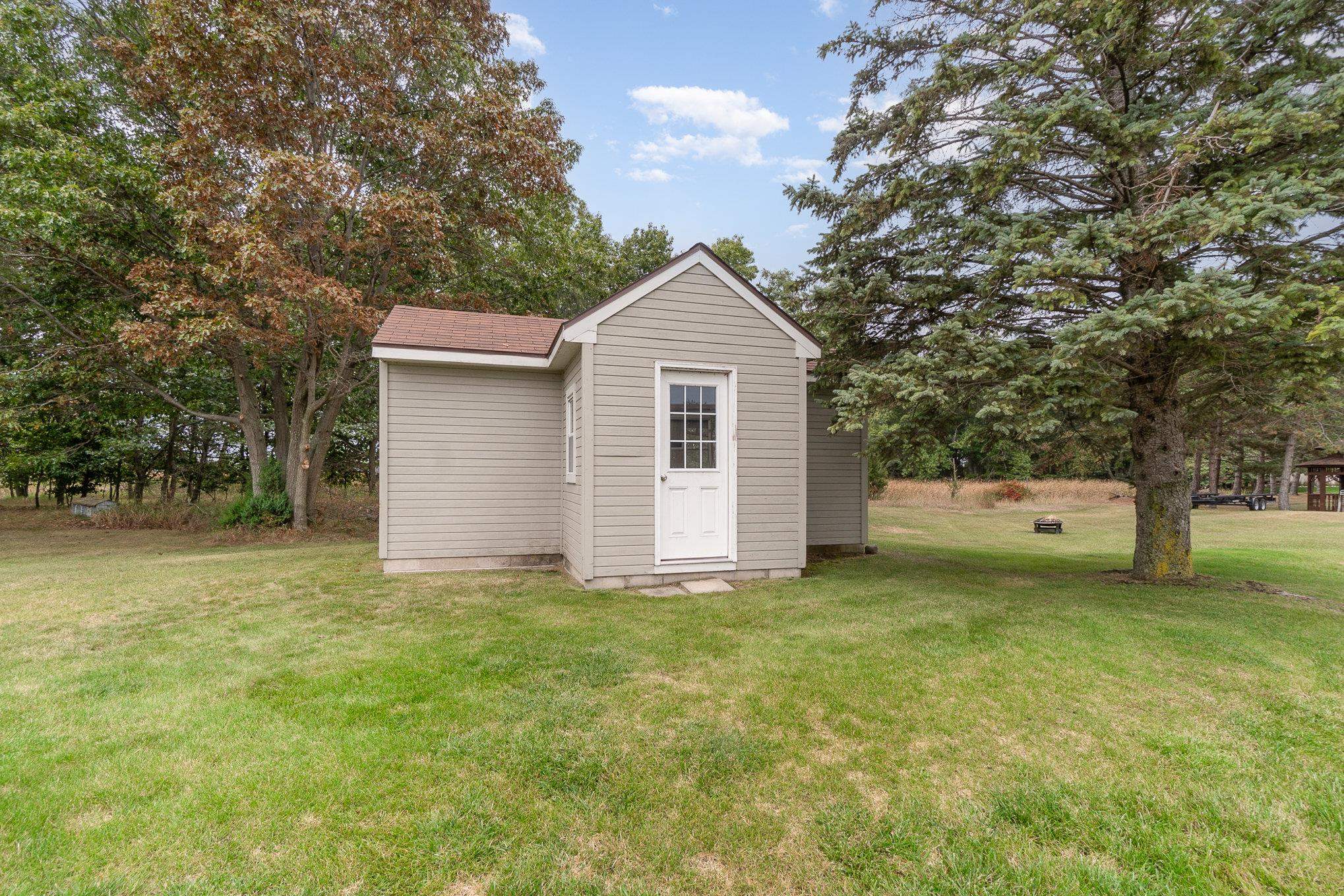 408 Ricoma Beach Road Bay City, MI 48706 - Photo 27 of 31 Gallery Image 27