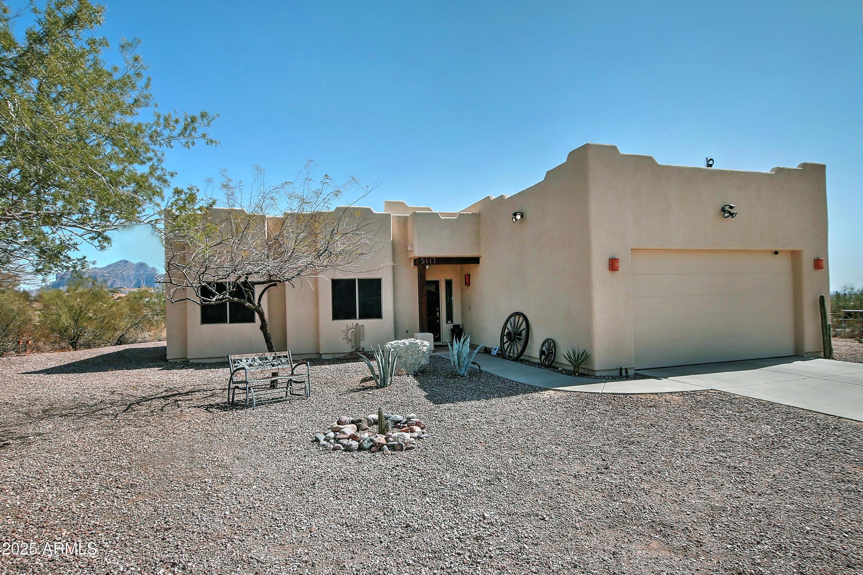 5117 North Chisholm Road Apache Junction, AZ 85120 - Photo 1 of 46 zSet09