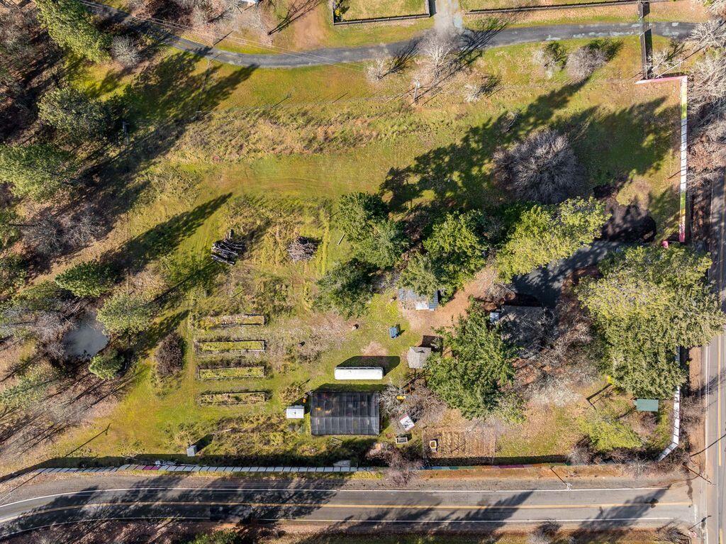 2574 Rockydale Road Cave Junction, OR 97523 - Photo 40 of 43 aer2
