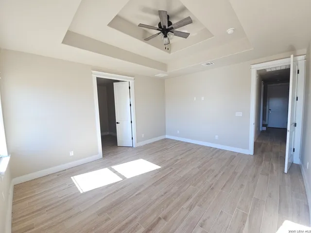 $649,000 | 956 Horseshoe Falls, Bandera, TX 78003