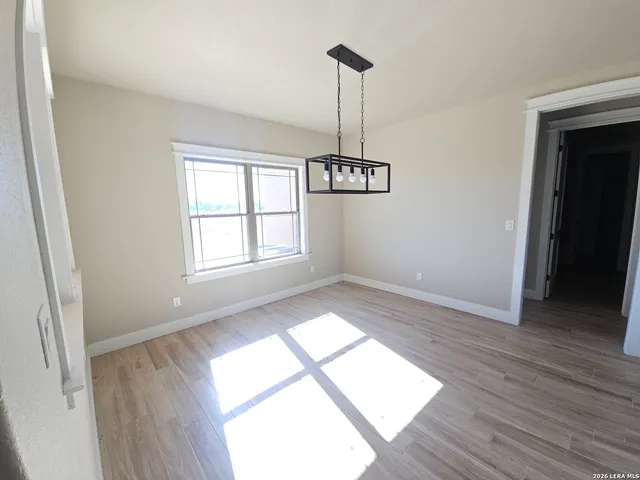 $649,000 | 956 Horseshoe Falls, Bandera, TX 78003