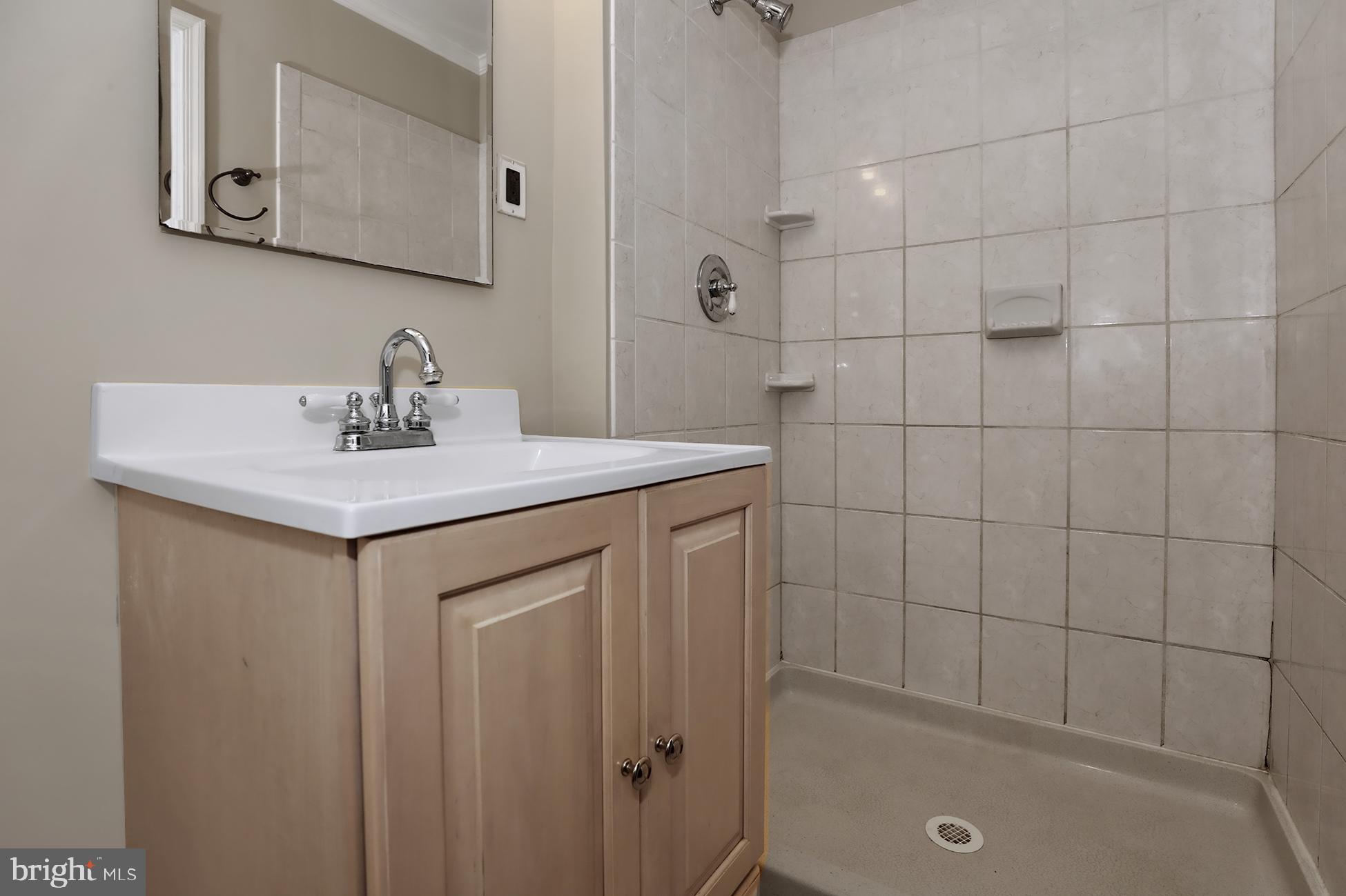 22 Brooktree Road East Windsor, NJ 08520 - Photo 20 of 27 Gallery Image 20