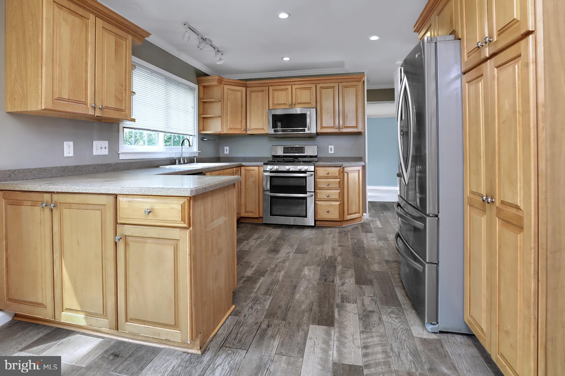 22 Brooktree Road East Windsor, NJ 08520 - Photo 9 of 27 Gallery Image 9