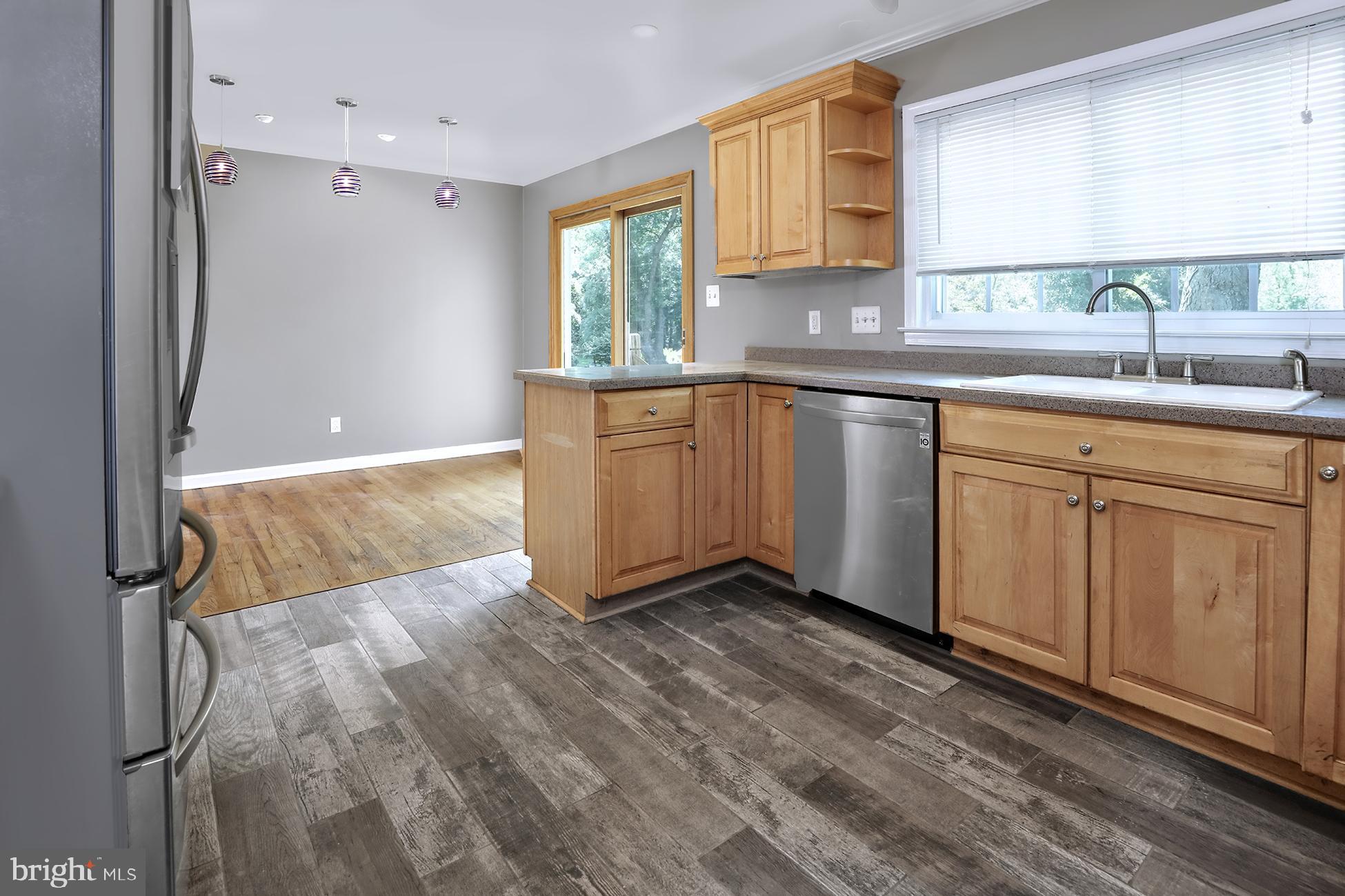 22 Brooktree Road East Windsor, NJ 08520 - Photo 10 of 27 Gallery Image 10