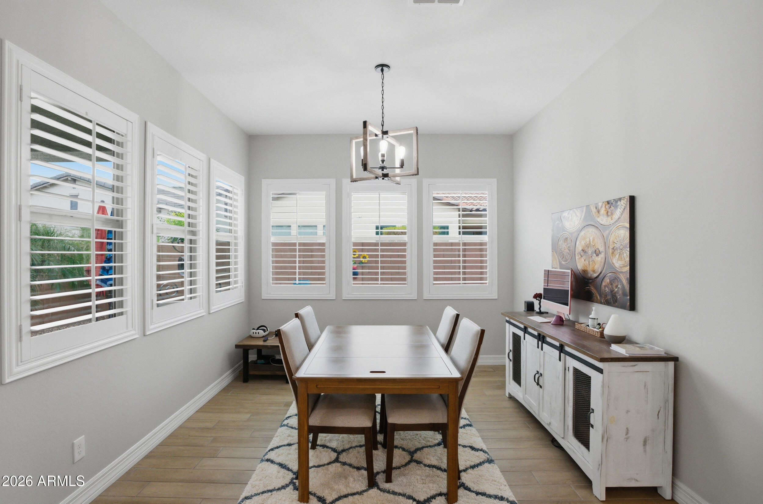 20970 East Reins Road Queen Creek, AZ 85142 - Photo 13 of 38 Dining