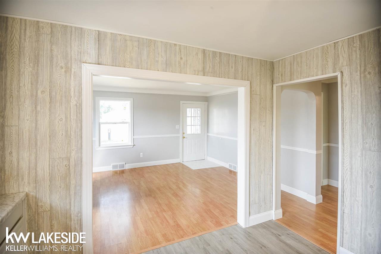 42100 Hayes Road Clinton Township, MI 48038 - Photo 6 of 22