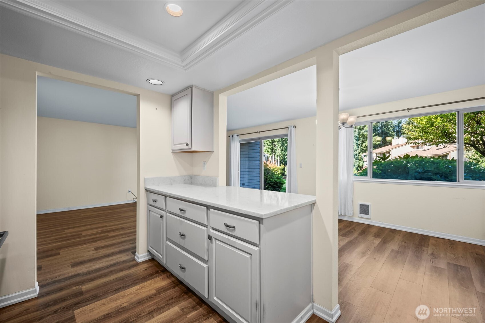 7606 37th Street West, Unit B3 University Place, WA 98466 - Photo 11 of 38