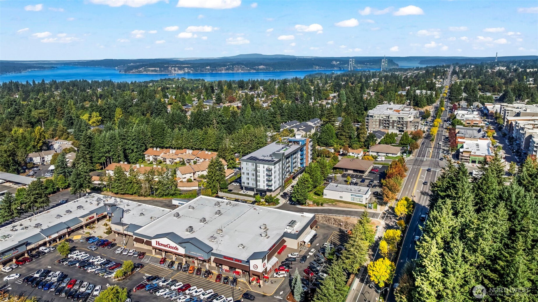 7606 37th Street West, Unit B3 University Place, WA 98466 - Photo 5 of 38