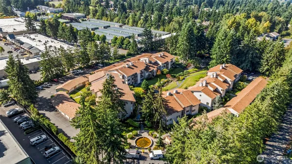 $367,500 | 7606 37th Street West, Unit B3, University Place, WA 98466