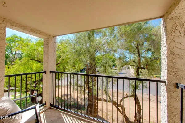 $350,000 | 8225 North Central Avenue, Unit 9, Phoenix, AZ 85020