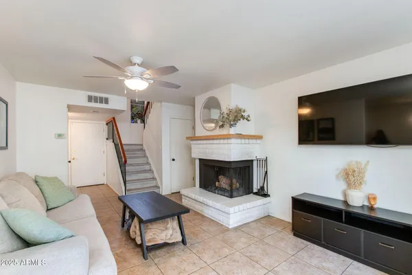 $350,000 | 8225 North Central Avenue, Unit 9, Phoenix, AZ 85020