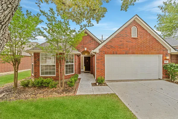 $2,200 | 12335 Shadowvista Drive, Houston, TX 77082