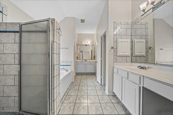 $2,200 | 12335 Shadowvista Drive, Houston, TX 77082