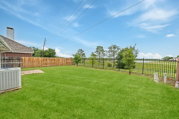$2,200 | 12335 Shadowvista Drive, Houston, TX 77082