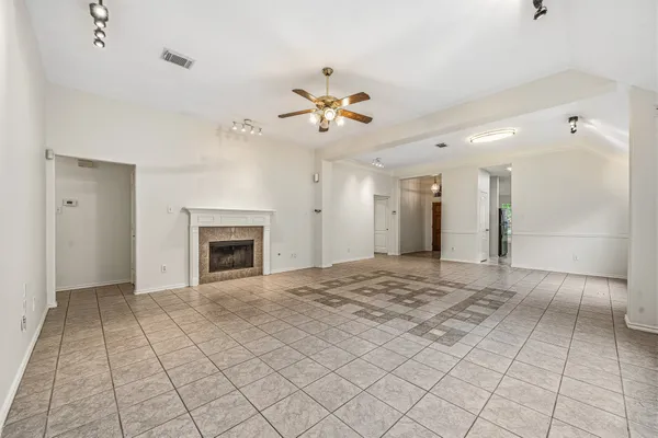$2,200 | 12335 Shadowvista Drive, Houston, TX 77082