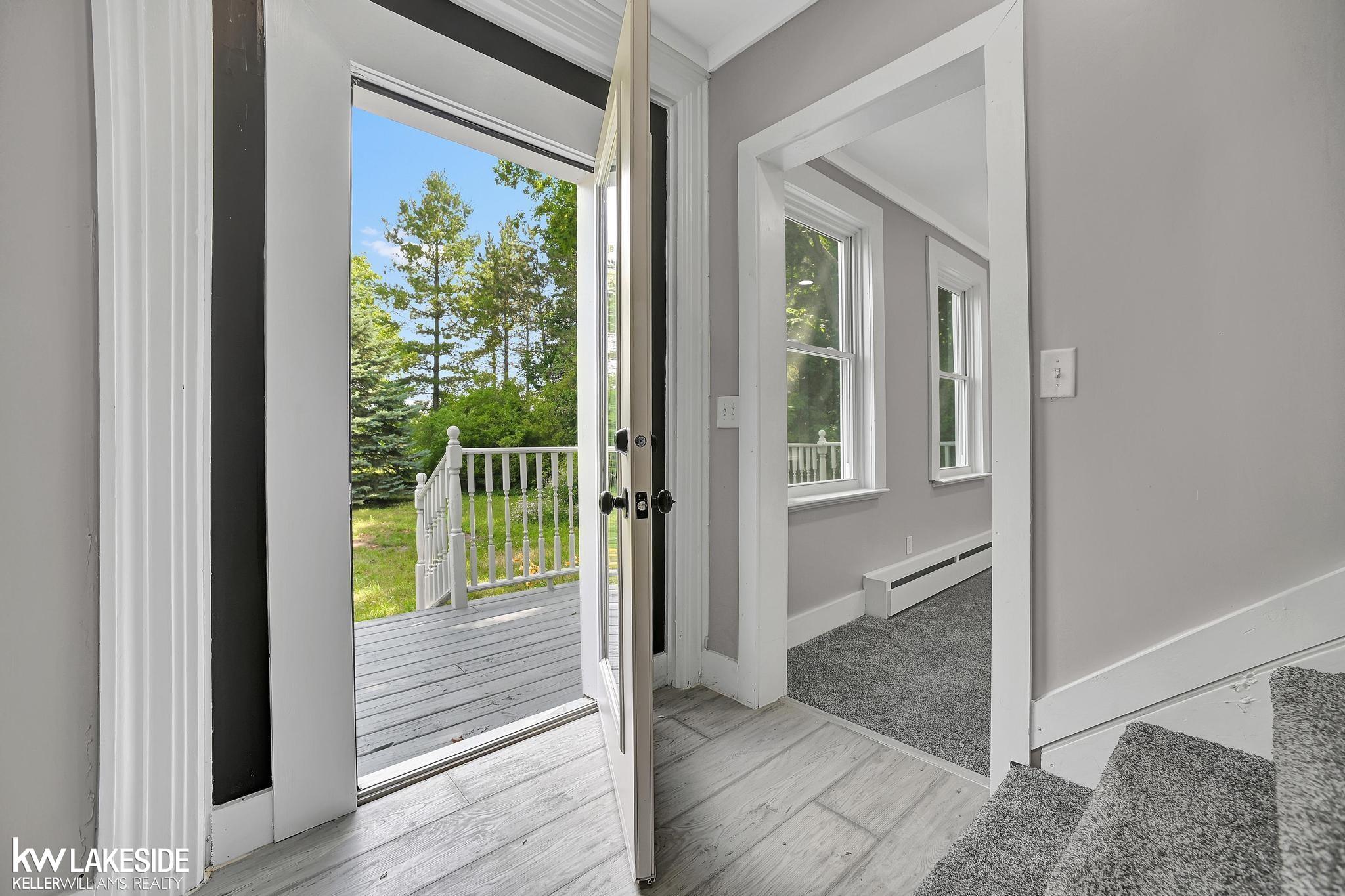 6201 Townsend Road Applegate, MI 48401 - Photo 7 of 42 50116398-7.JPG