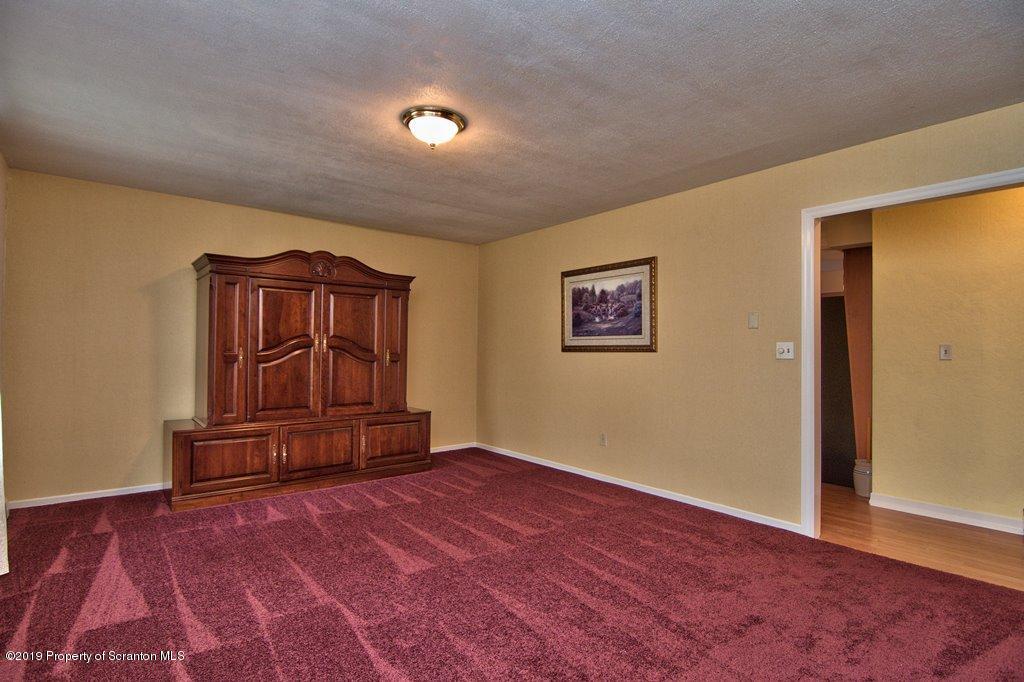 579 Highland Road Dalton, PA 18414 - Photo 18 of 44 Gallery Image 18