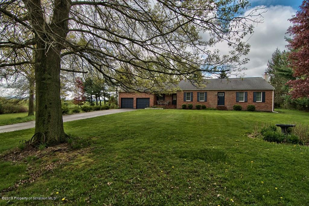 579 Highland Road Dalton, PA 18414 - Photo 3 of 44 Gallery Image 3