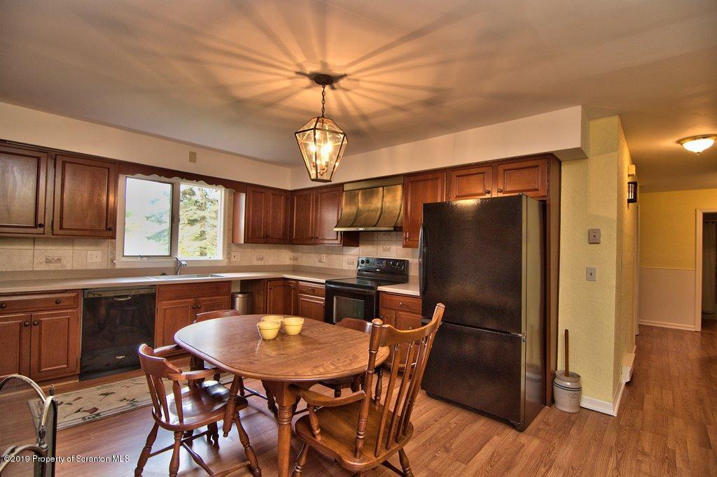 579 Highland Road Dalton, PA 18414 - Photo 10 of 44 Gallery Image 10