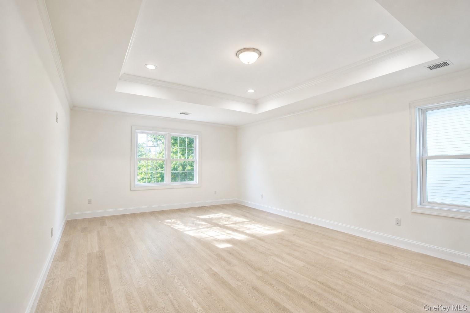 1320 R Street Elmont, NY 11003 - Photo 15 of 33