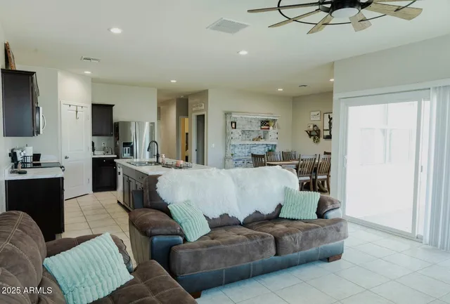 $349,500 | 9643 Hay Loft Drive, Florence, AZ 85132