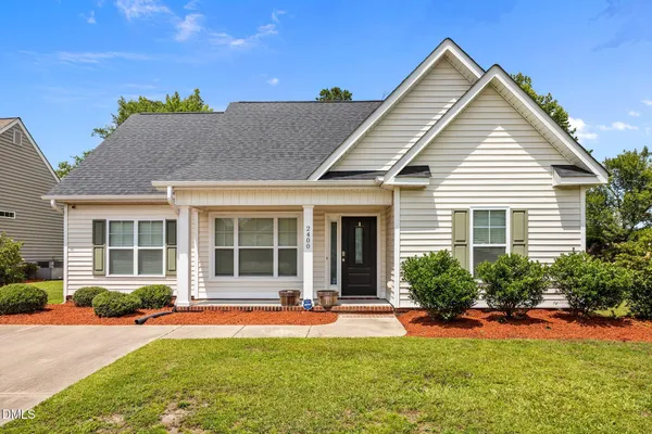 $1,980 | 2400 Camille Drive, Winterville, NC 28590