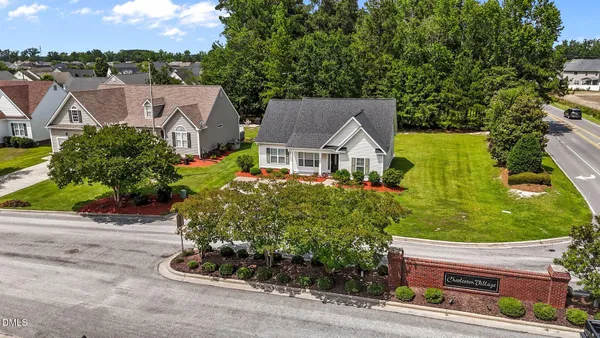 $1,980 | 2400 Camille Drive, Winterville, NC 28590