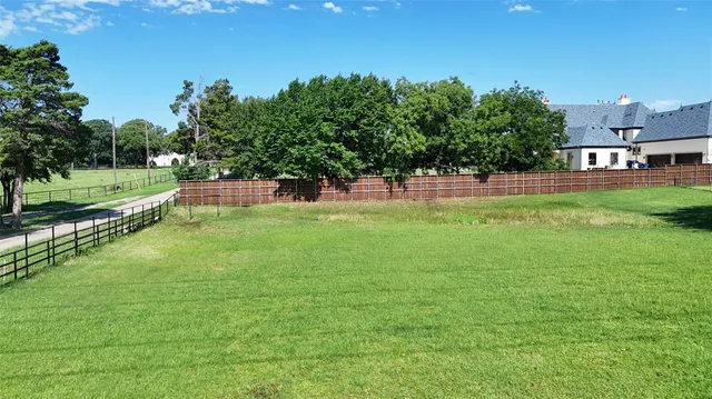 $1,750,000 | 1480 North Kimball Avenue, Southlake, TX 76092