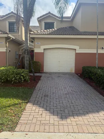 $3,500 | 3906 Cherry Lane, Unit 3906, Weston, FL 33332